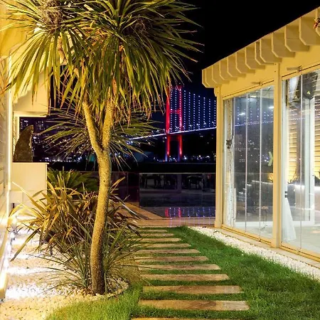 Yali Bosphorus * Estambul
